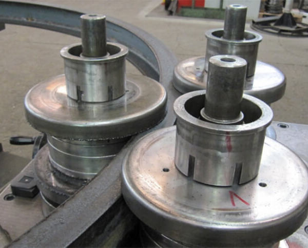 Cintrage de tubes, profilés et plats