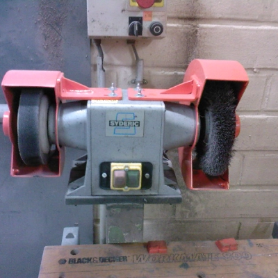 Protecteur pour touret à brosse "paramétré"